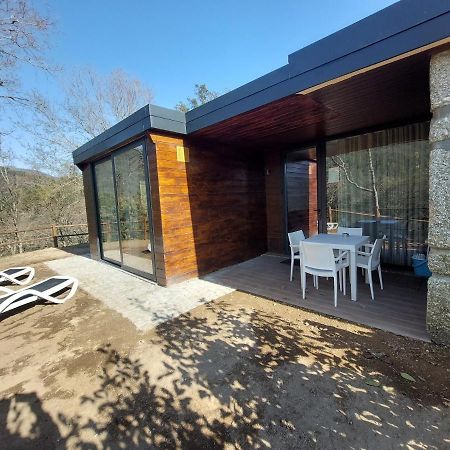 ホテル Dobau Casas ヴィエイラ・ド・ミーニョ エクステリア 写真